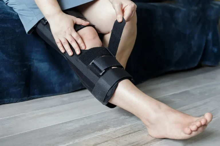 استفاده از زانوبند طبی