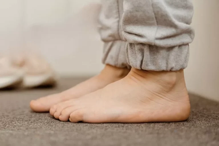 شکایت از درد پای صاف